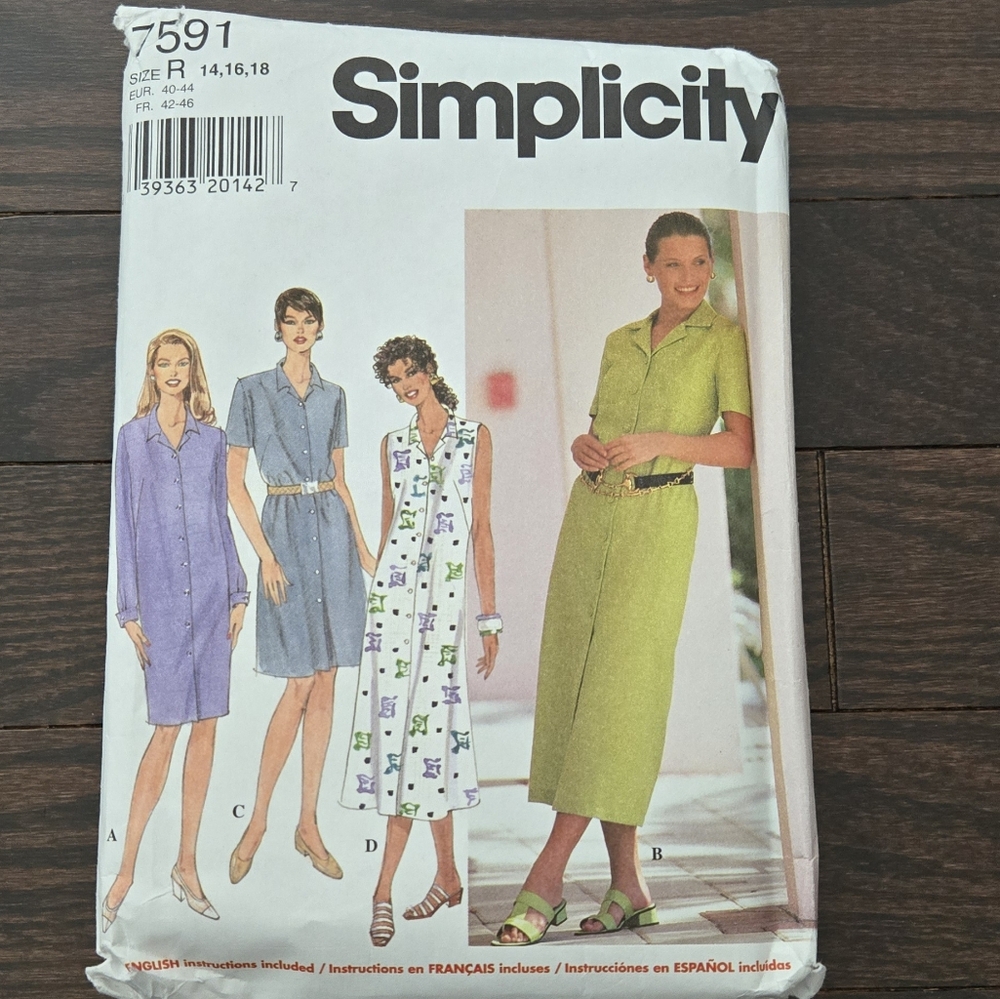 Womens Dress Pattern Simplicity 7591